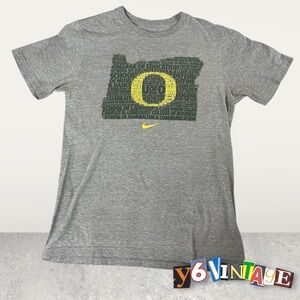 Small Grey Nike Oregon Duck Sportswear T-Shirt